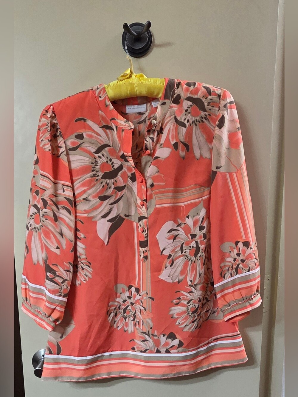 New York & Company Coral Floral Split-Front Tunic